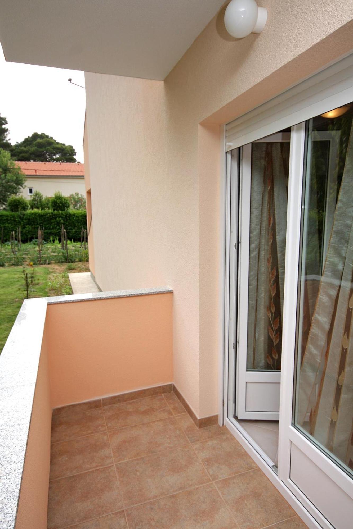 Apartments With A Parking Space Palit, Rab - 5028 Esterno foto